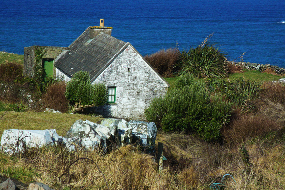#8 - Irish Cottage & Ocean